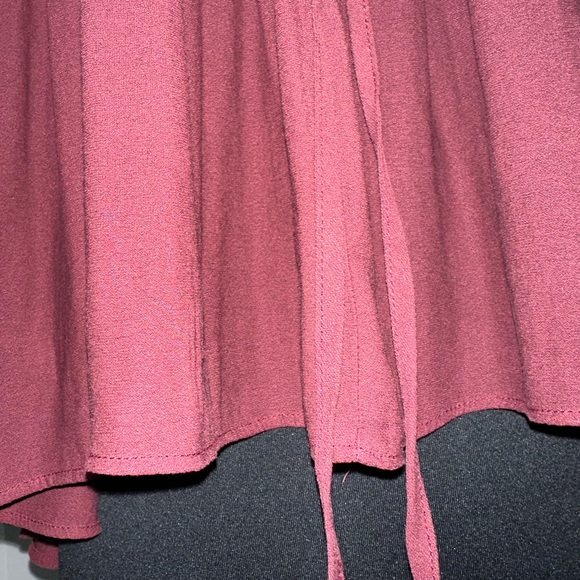 Free People Tiered Flowy Peasant Style Burgundy top size XS - Picture 4 of 13